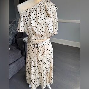 Polka Dot Ruffle One shoulder Crop top and Skirt. Comes as a set. Size 6